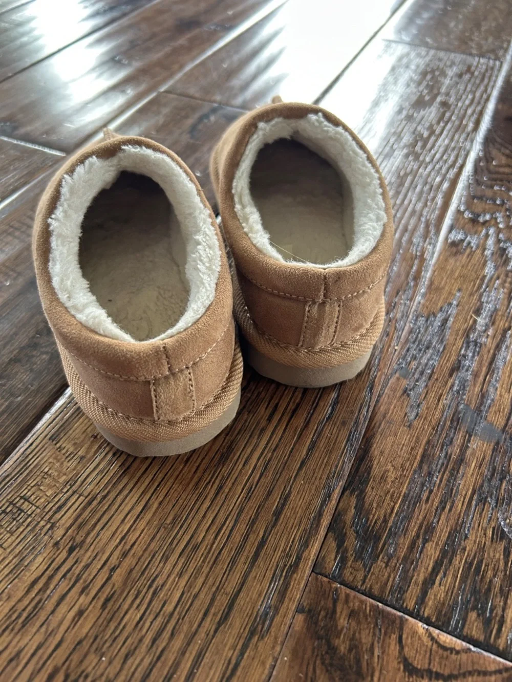 Cat & Jack Clog Slippers Size 10